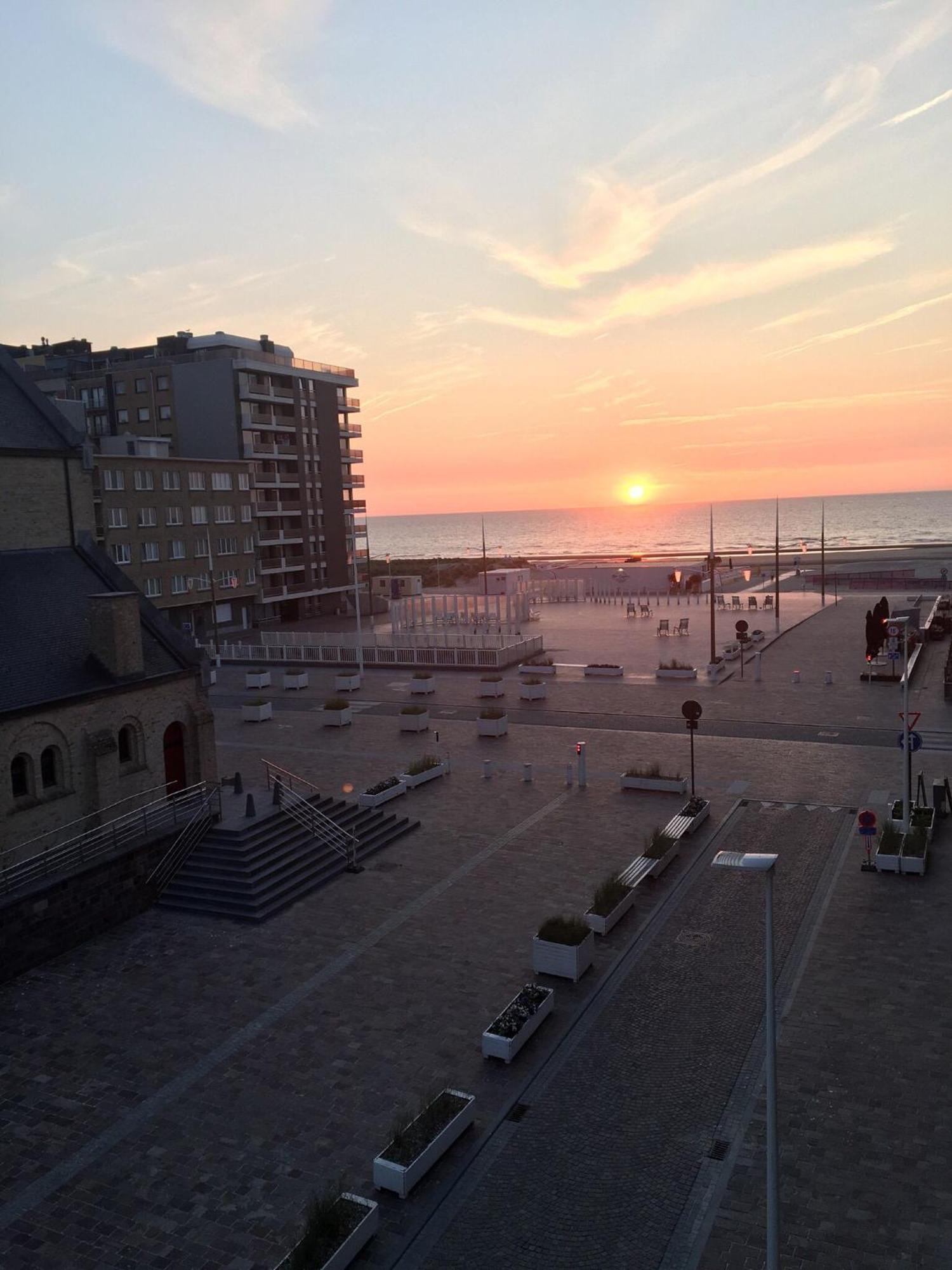 Ferienwohnung Tantor Nostalgie Nieuwpoort Exterior foto